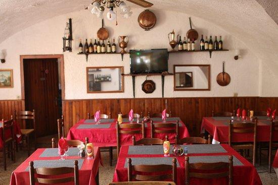 Aux Trois Fourchettes