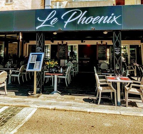 Le Phoenix