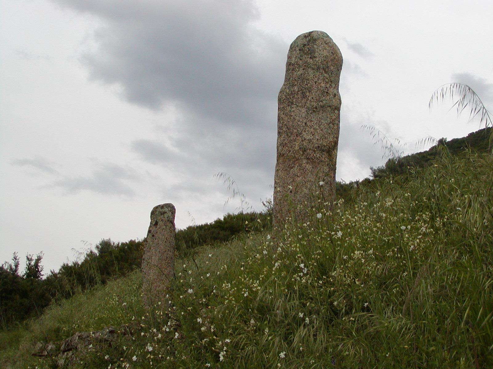 Statues-menhirs dites U Cantonu