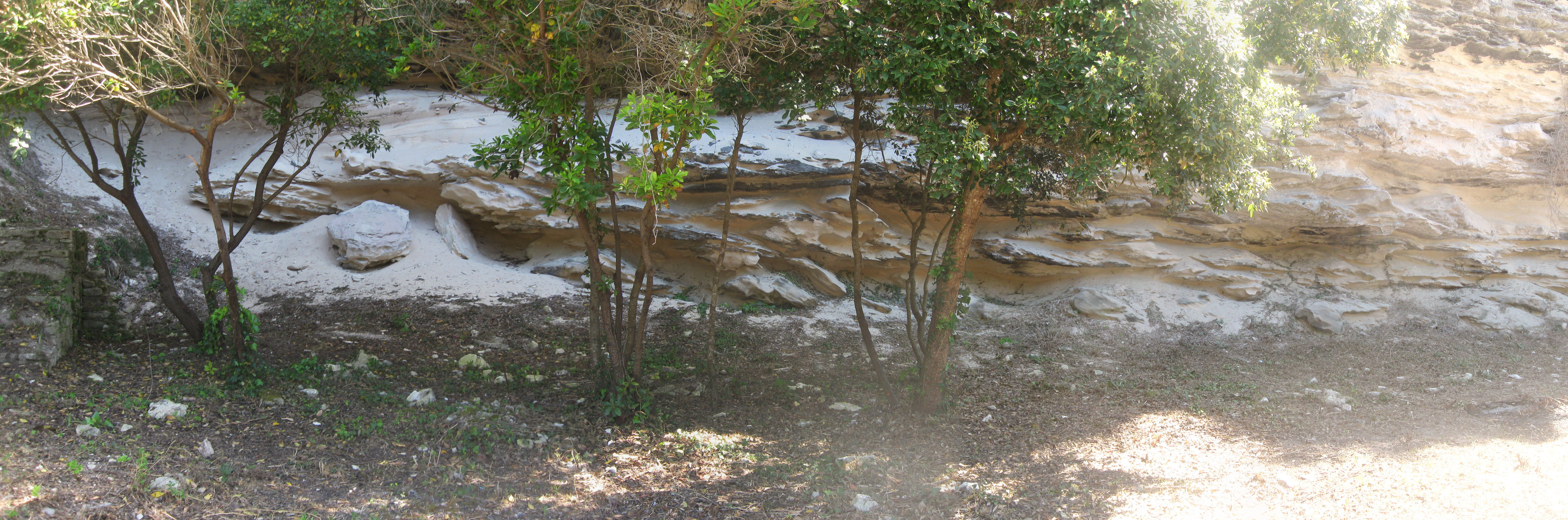 abri préhistorique d'Araguina-Sennola